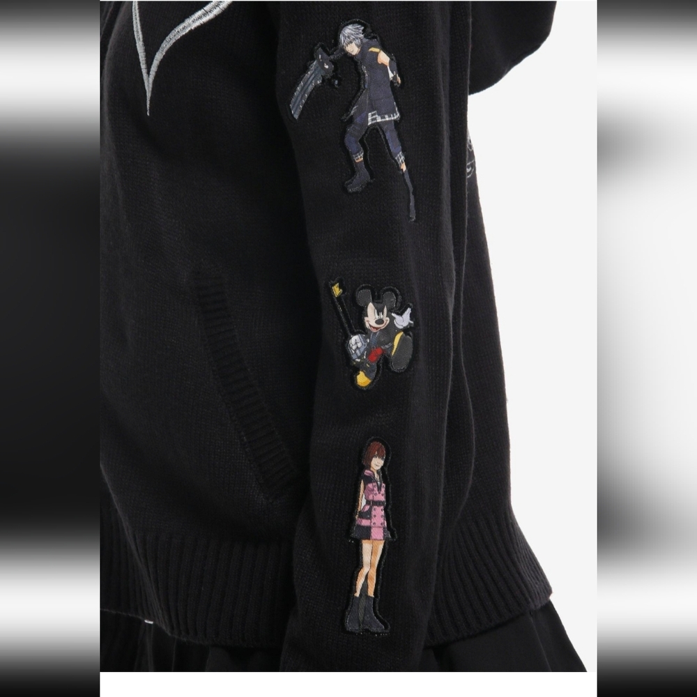 BNWT kingdom Hearts Sweater Cardigan With Zipper Size Jr 2xl. - Picture 4 of 5